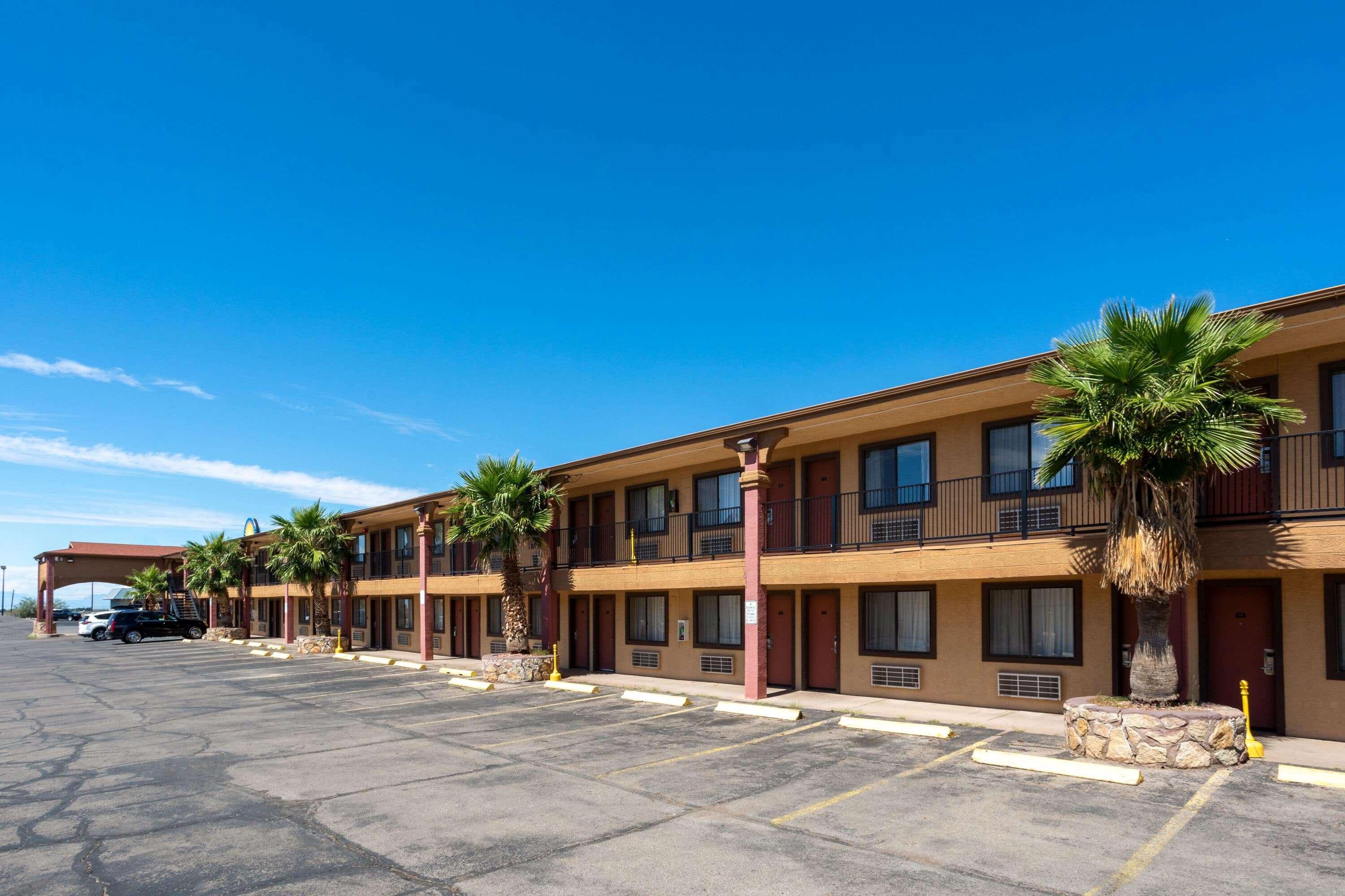 Days Inn By Wyndham Alamogordo White Sands Exteriér fotografie