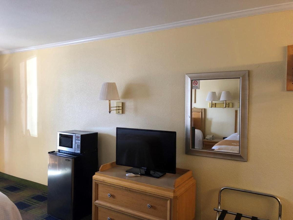 Days Inn By Wyndham Alamogordo White Sands Exteriér fotografie